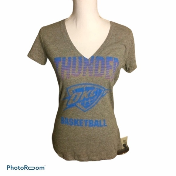 Oklahoma City Thunder T-shirt NWT Large - Picture 1 of 8